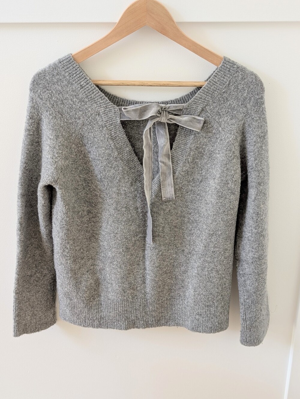 J. Crew Gray V-back With Velvet Bow Women's Sweater